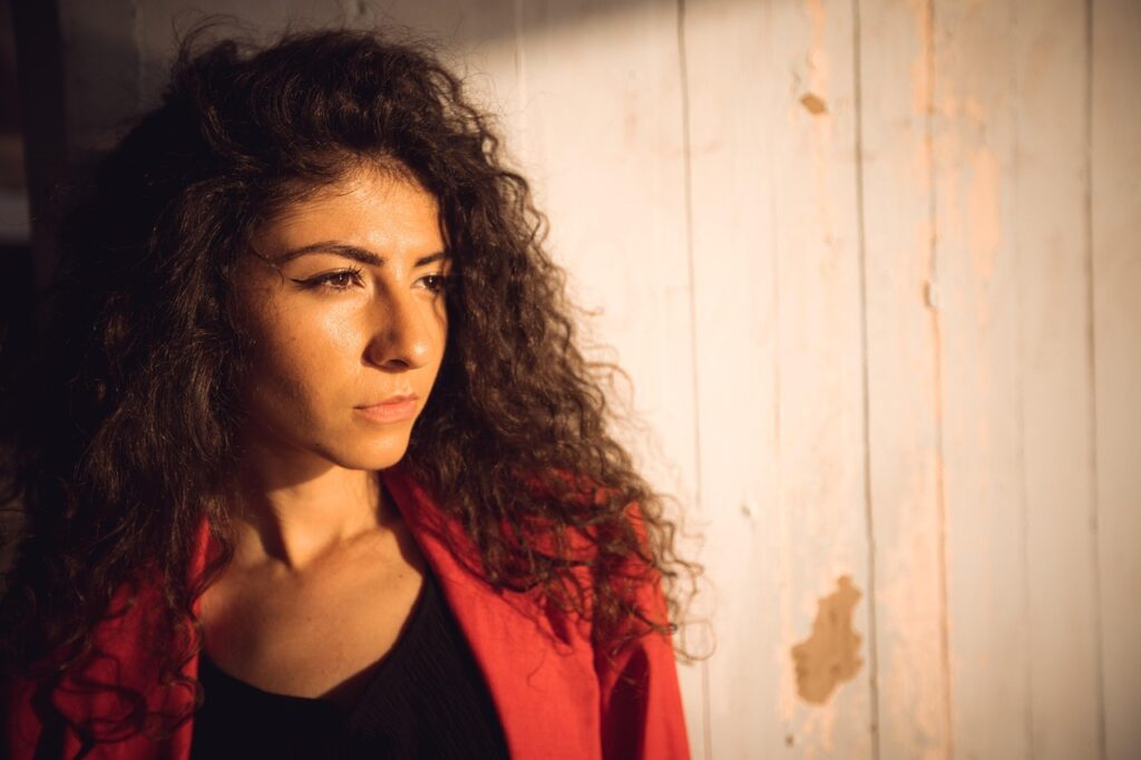 20代が肌の赤みを抑えるためにおすすめの食事は？